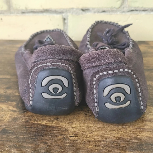 Manitobah Mukluks Mocassins - Picture 7 of 8